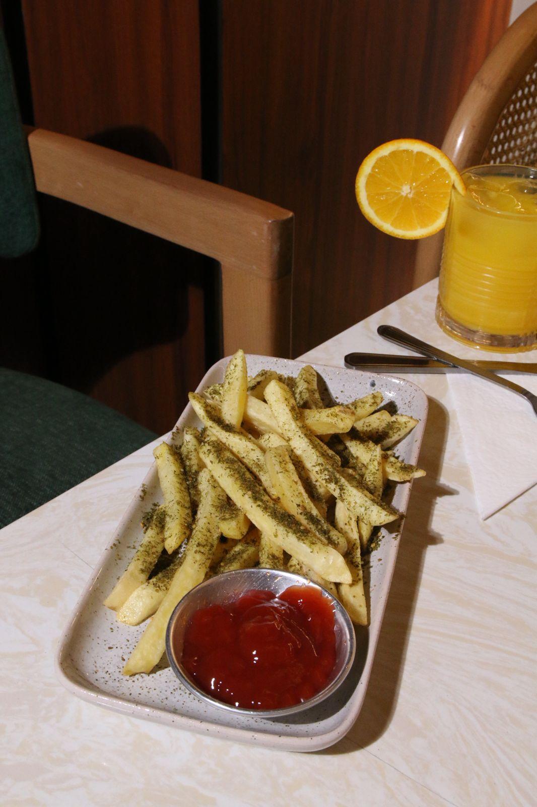 بطاطس بالزعتر