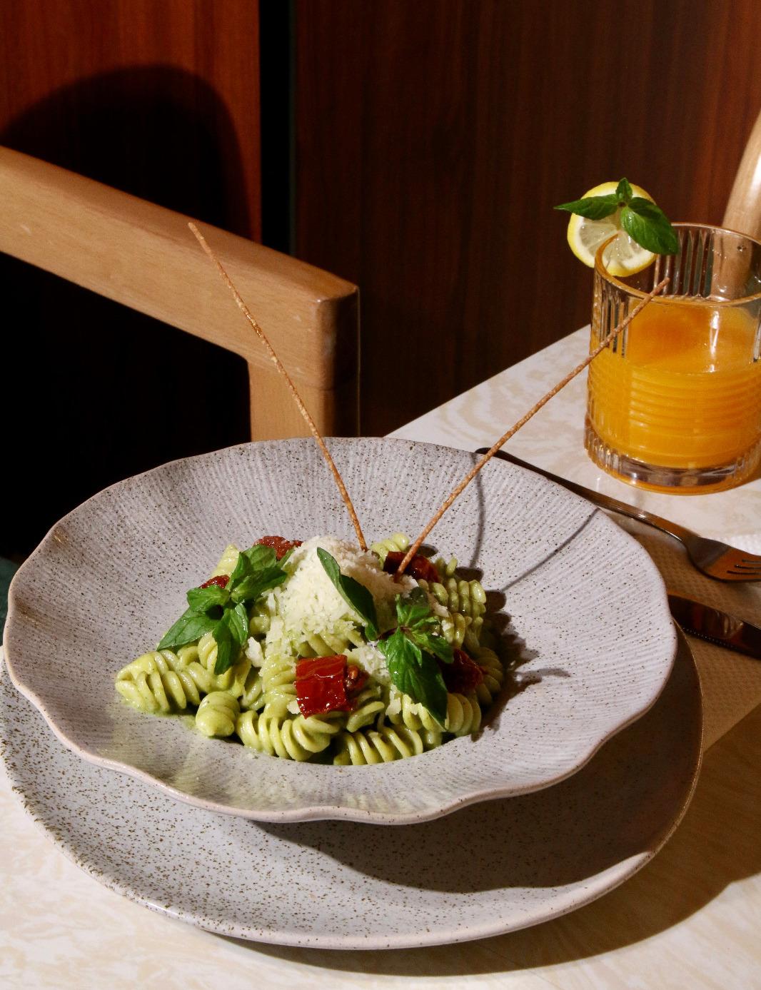 باستا بيستو