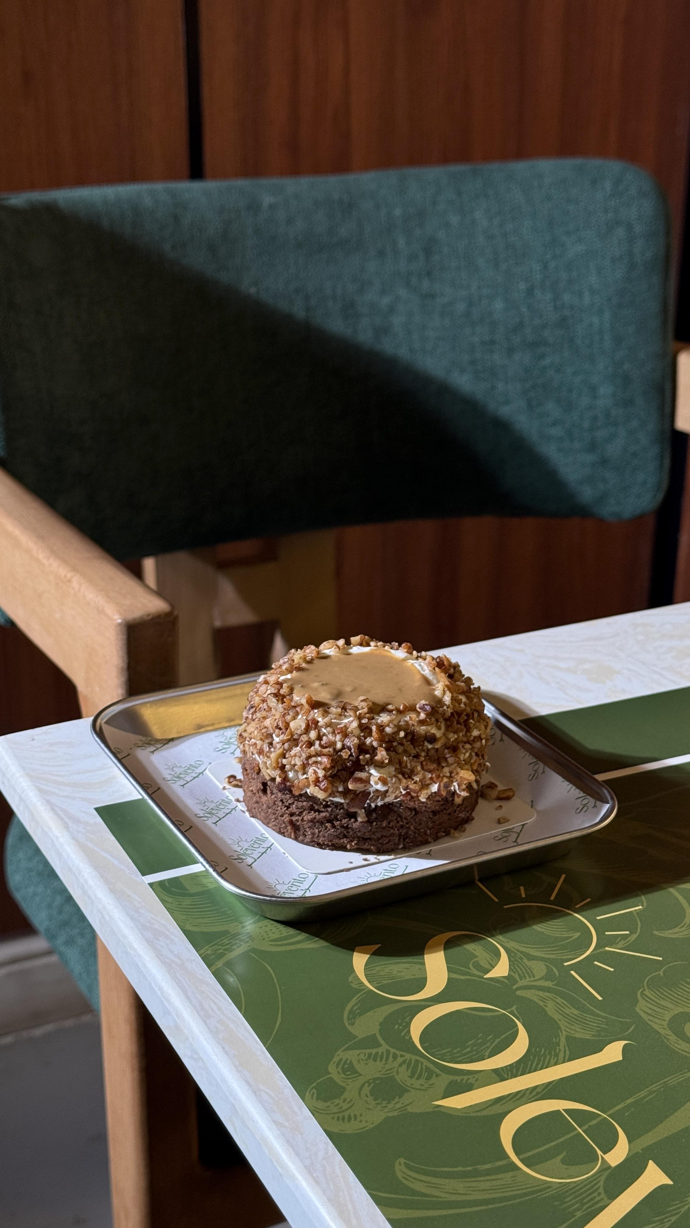 براوني كيك بيكان