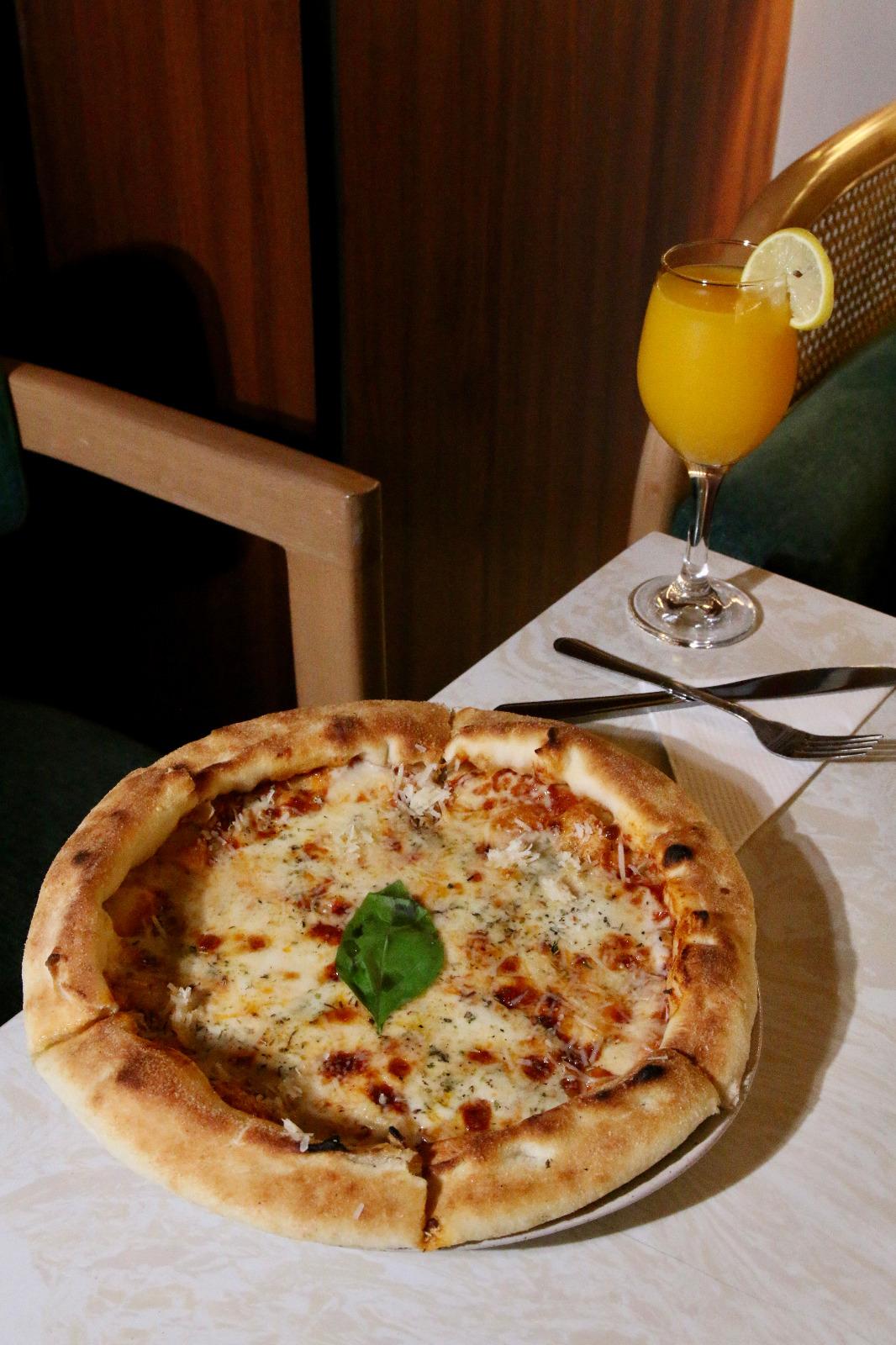 بيتزا سوليفانتو